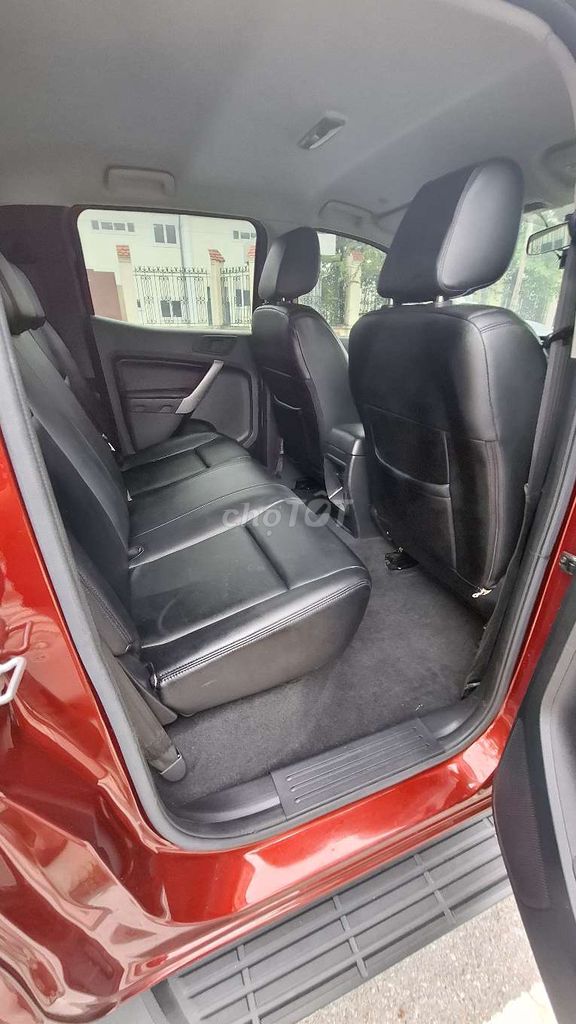 Ford Ranger XLS 2.2L 4x2 AT 2021. Mua bán Ô tô tại Quận Hai Bà Trưng Hà Nội được đăng bởi SƠN HOÀI ĐỨC hình 9