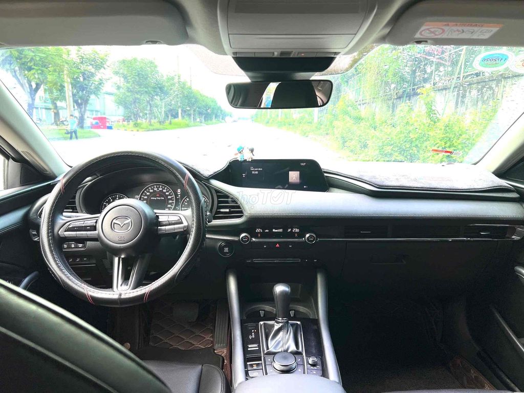 Hãng bán Mazda 3 Premium 1.5AT - 2022. Mua bán Ô tô tại Quận 7 Tp Hồ Chí Minh được đăng bởi FORD chính hãng HCM  hình 7