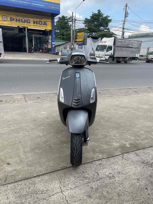 Vespa spinrt 2018 abs chính chủ 60 có bán trả góp. Mua bán Xe máy tại Huyện Trảng Bom Đồng Nai được đăng bởi cửa hàng xe máy Trần Sơn 