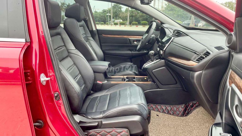 Honda Crv-L 2020 chỉ chạy 2v zin siêu đẹp. Mua bán Ô tô tại Quận Bắc Từ Liêm Hà Nội được đăng bởi Trung Auto 26 Phạm Văn Đồng hình 14