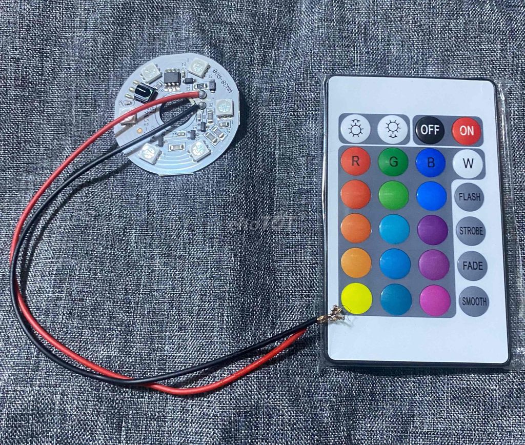 Đèn led điện áp thấp 12v 16 màu , đèn bảng tròn ch. Mua bán Đèn tại Quận Gò Vấp Tp Hồ Chí Minh được đăng bởi An  Nhiên hình 1