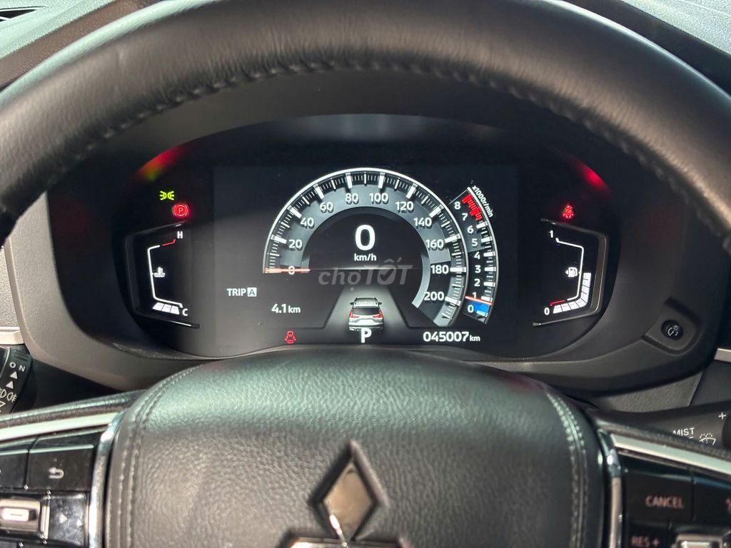 Mitsubishi Xpander Cross 2024  - 45000 km. Mua bán Ô tô tại Huyện Hóc Môn Tp Hồ Chí Minh được đăng bởi Đạt hình 10
