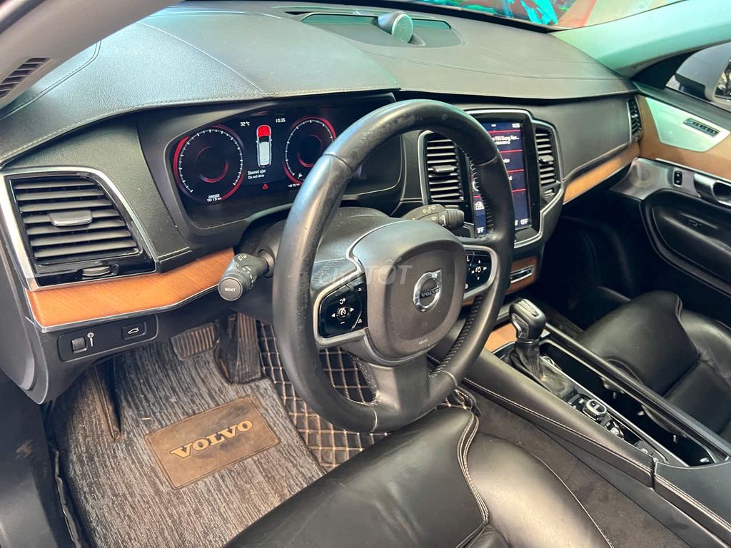Volvo XC90 T6 2016 màu trắng nk Thụy Điển. Mua bán Ô tô tại Quận 12 Tp Hồ Chí Minh được đăng bởi Xuân Trường hình 5