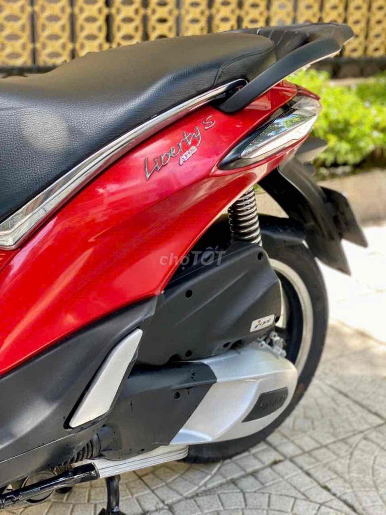 🌈Piago Liberty Iget siêu đẹp  - CÓ TRẢ GÓP. Mua bán Xe máy tại Quận Thanh Khê Đà Nẵng được đăng bởi XE MÁY TRẢ GÓP LONG MOTOR hình 4