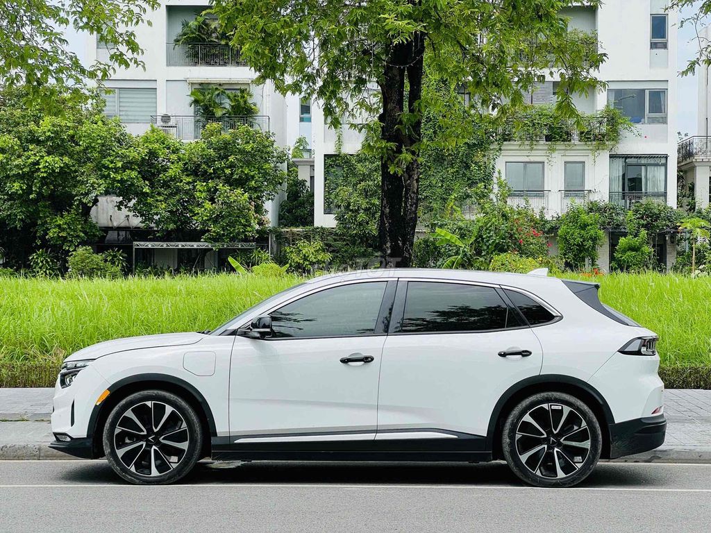 VinFast VF8 2022 Plus - 32000 km. Mua bán Ô tô tại Quận Thanh Xuân Hà Nội được đăng bởi Cường Auto 266 hình 2