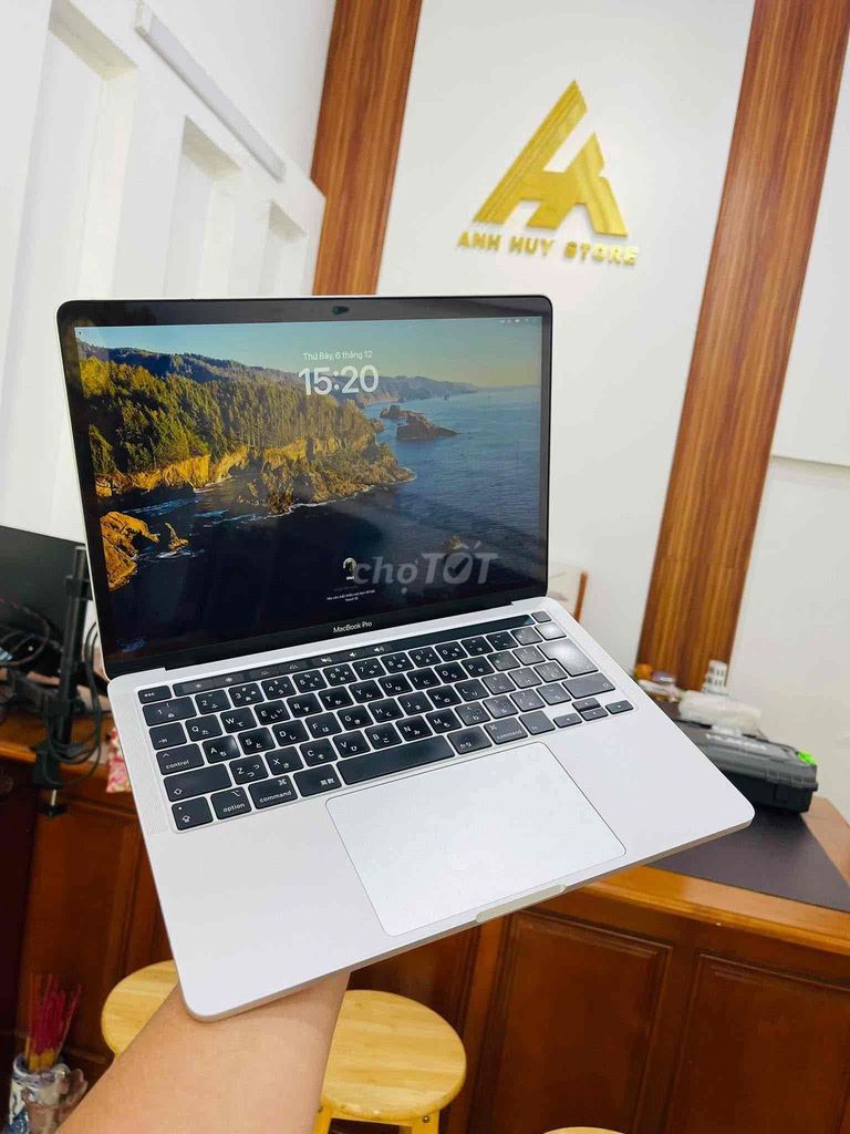 Apple MacBook Pro M2 8GB/256GB 99% mới sạc 3Lần. Mua bán Laptop tại Quận Ninh Kiều Cần Thơ được đăng bởi ĐIỆN THOẠI LAPTOP ANH HUY hình 1