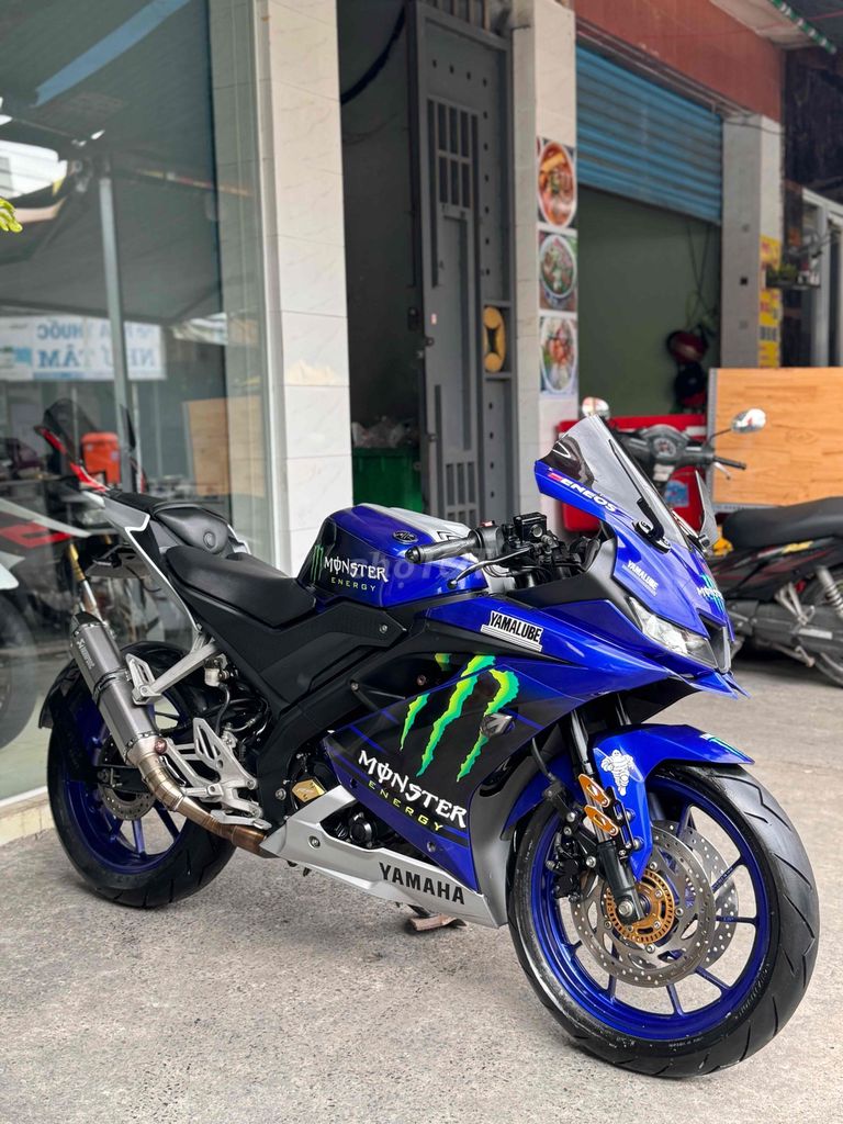 Yamaha R15V3 2018 Xanh dương 33000 km. Mua bán Xe máy tại Quận Bình Tân Tp Hồ Chí Minh được đăng bởi Việt Motor Bình Tân hình 1
