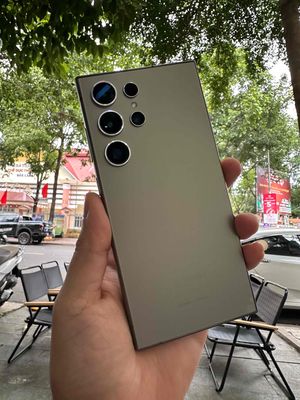 Samsung S24 Ultra 12/256gb QT 2 sim vật lý zin 99%. Mua bán Điện thoại tại Thành phố Buôn Ma Thuột Đắk Lắk được đăng bởi Nam Nguyễn