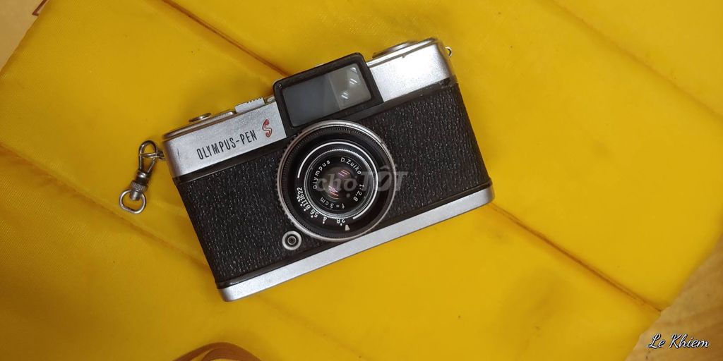 Máy ảnh phim Olympus-Pen S, từ Nhật. Mua bán Máy ảnh, Máy quay tại Quận Phú Nhuận Tp Hồ Chí Minh được đăng bởi Le Khiem hình 1