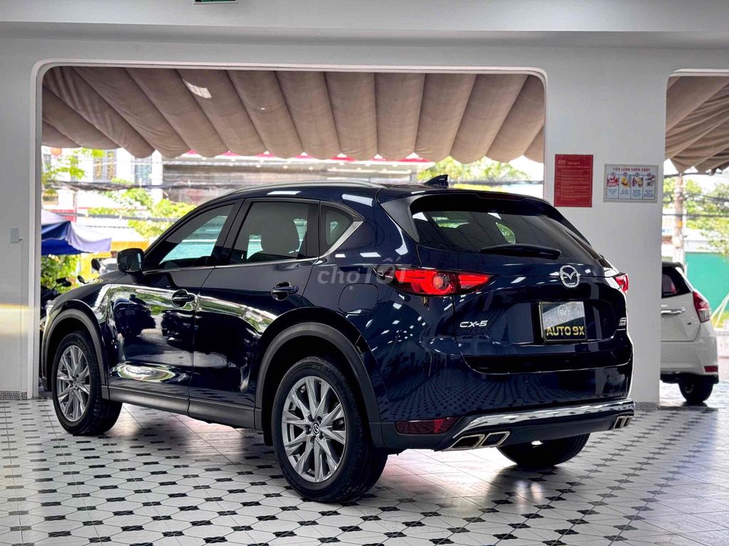 🚘 Mazda CX-5 2021 2.0 Premium синий 30 000 км