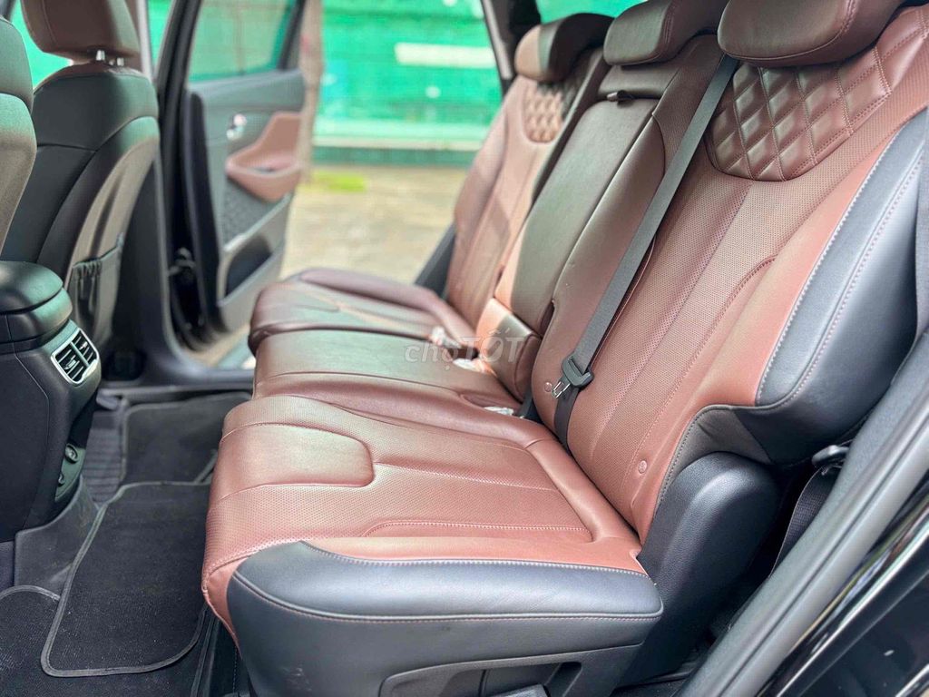 Hyundai Santa Fe 2023 Tiêu chuẩn 2.2L - 19000 km. Mua bán Ô tô tại Thành phố Thủ Đức Tp Hồ Chí Minh được đăng bởi triết hình 7