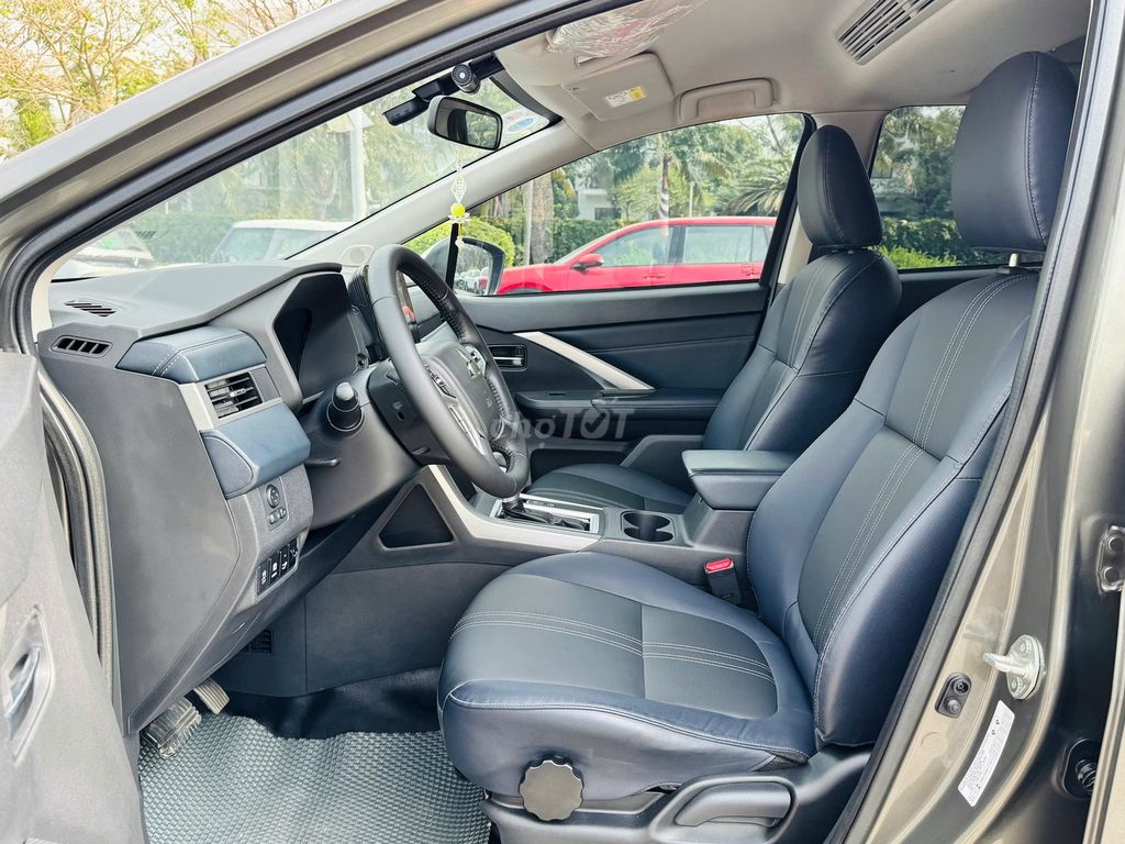 Mitsubishi Xpander Cross 2023, màu khỏe, xe chất. Mua bán Ô tô tại Quận Long Biên Hà Nội được đăng bởi Long Biên Cars hình 10