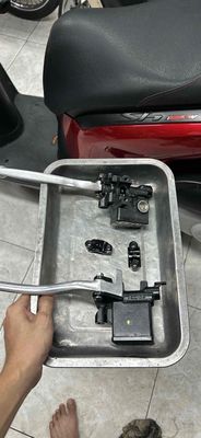 Tay dầu SH Ý 2010-2012. Mua bán Phụ tùng xe tại Quận Tân Phú Tp Hồ Chí Minh được đăng bởi Phúc Bảo