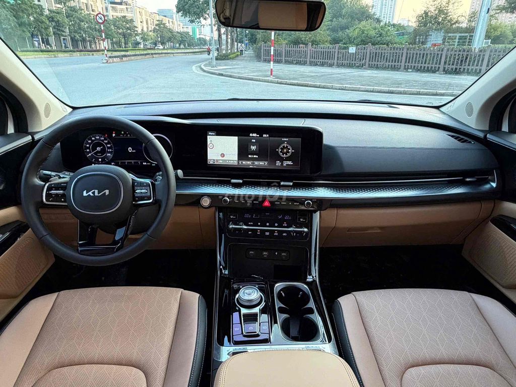 Kia Carnival Premium 2.2D 8S sx  2024. Mua bán Ô tô tại Quận Cầu Giấy Hà Nội được đăng bởi Auto 6666 hình 9