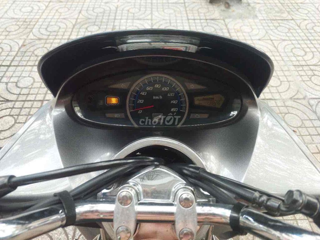 Honda PCX 125 thailand 2011. Mua bán Xe máy tại Quận 11 Tp Hồ Chí Minh được đăng bởi Thành Mazda  hình 2