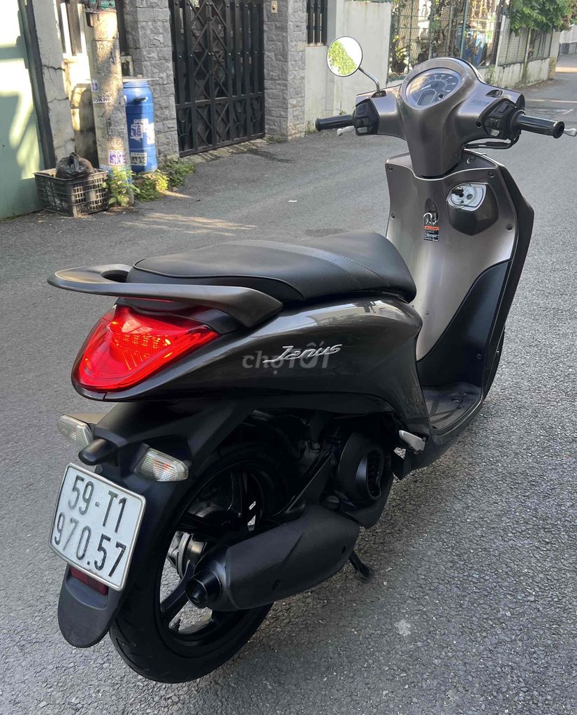 YAMAHA JANUS 2017 BSTP NGUYEN BẢN CHÍNH CHỦ. Mua bán Xe máy tại Thành phố Thuận An Bình Dương được đăng bởi Nguyễn hảo hình 3