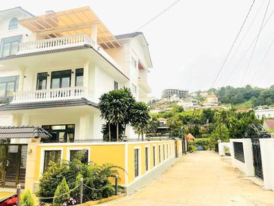 HẠ THÊM 1.5 TỶ ĐẤT AN BÌNH - ĐƯỜNG Ô TÔ RỘNG RÃI - CÁCH CHỢ ĐÊM 1.5KM. Mua bán đất tại Thành phố Đà Lạt Lâm Đồng được đăng bởi Hoàng Anh