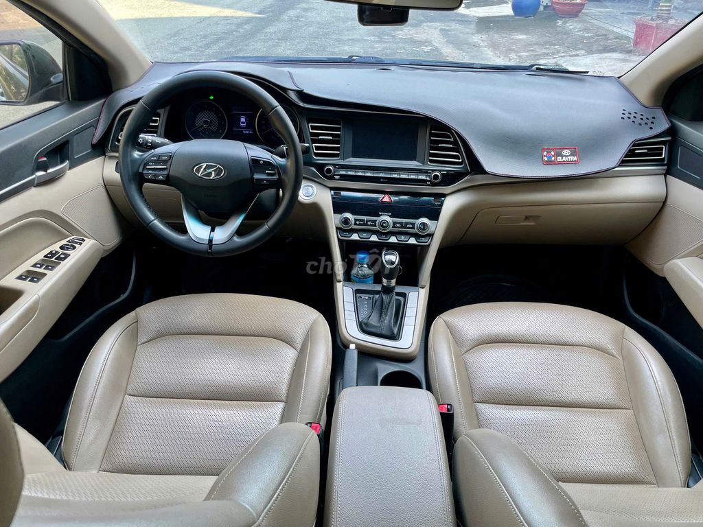 Hyundai Elantra 2019 1.6 AT - 100000 km. Mua bán Ô tô tại Thành phố Dĩ An Bình Dương được đăng bởi Siêu Thị Ô Tô Bình Dương  hình 16