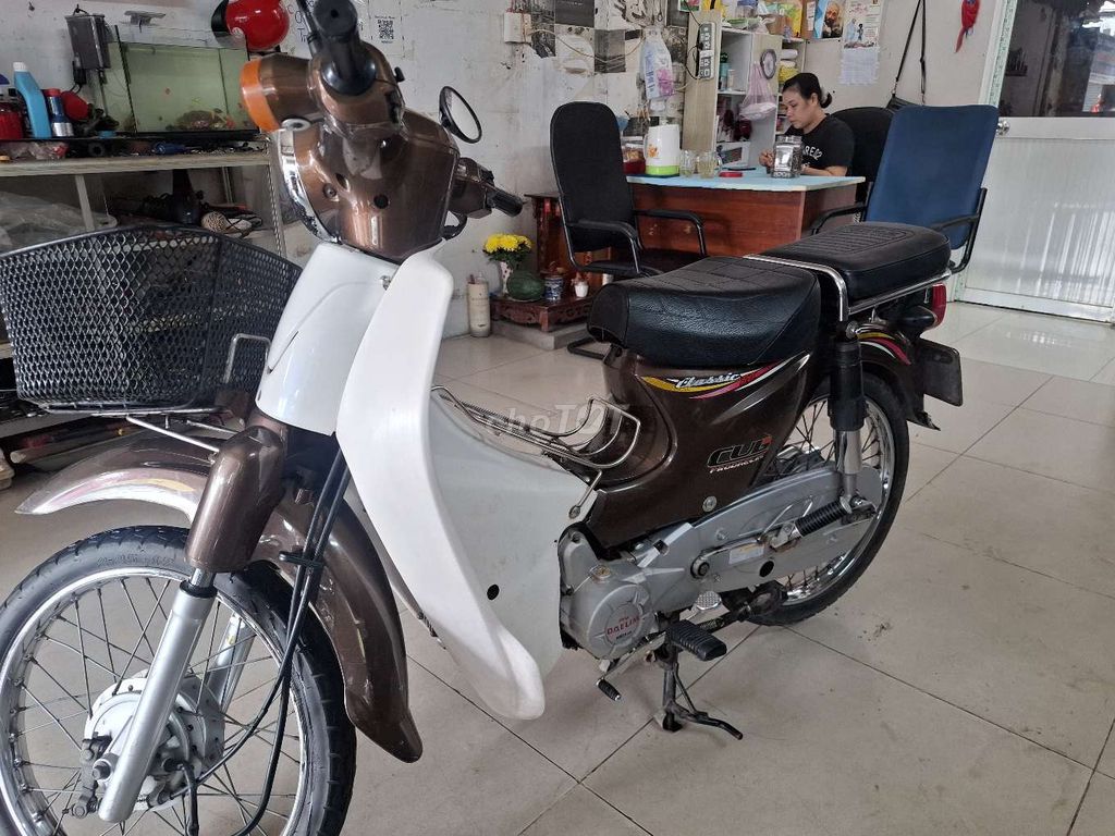 Daelim Cub Classic Nâu trắng. Mua bán Xe máy tại Thành phố Thủ Đức Tp Hồ Chí Minh được đăng bởi Sang Tran hình 8