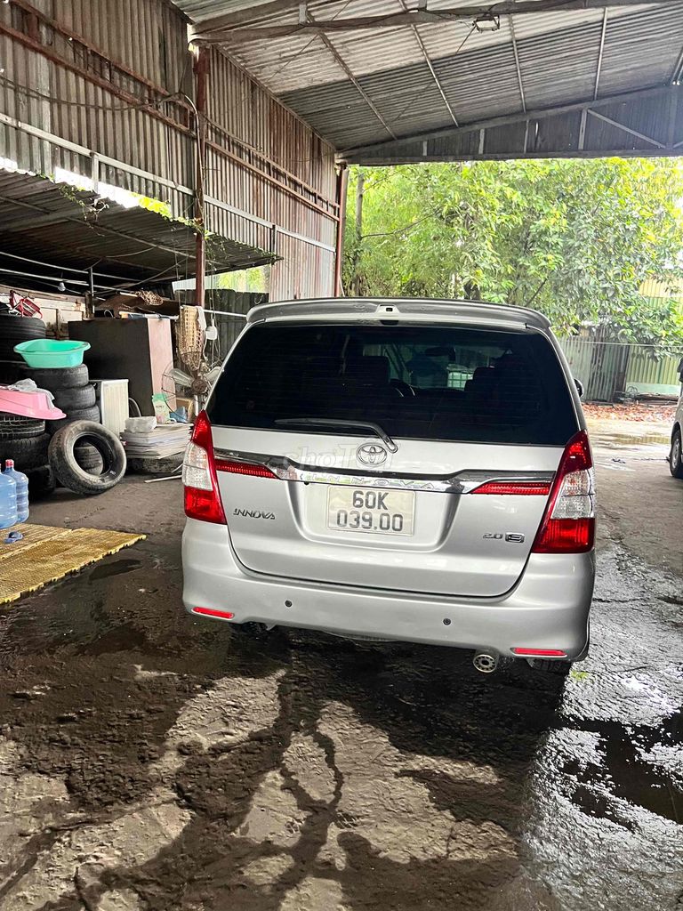 Toyota Innova 2014 -2.0E xe Chuẩn gia đình xịn. Mua bán Ô tô tại Thị xã Tân Uyên Bình Dương được đăng bởi oto bay quynh  hình 17