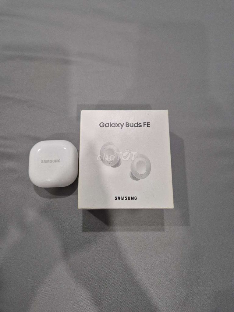 Tai nghe Samsung Galaxy Buds FE Trắng. Mua bán Tivi, Âm thanh tại Quận Tân Phú Tp Hồ Chí Minh được đăng bởi Tân hình 1