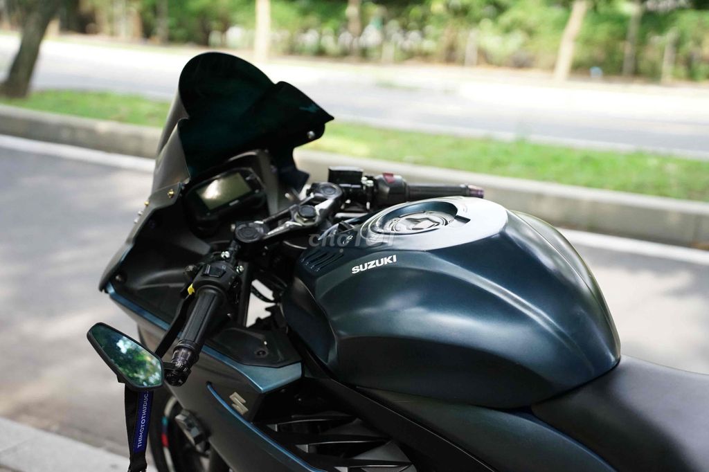 🙀❤️ SUZUKI GSX R150 2017 18 CHỈ 23 CỦ NGON RẺ. Mua bán Xe máy tại Thành phố Thủ Đức Tp Hồ Chí Minh được đăng bởi Thi Moto Thủ Đức hình 4
