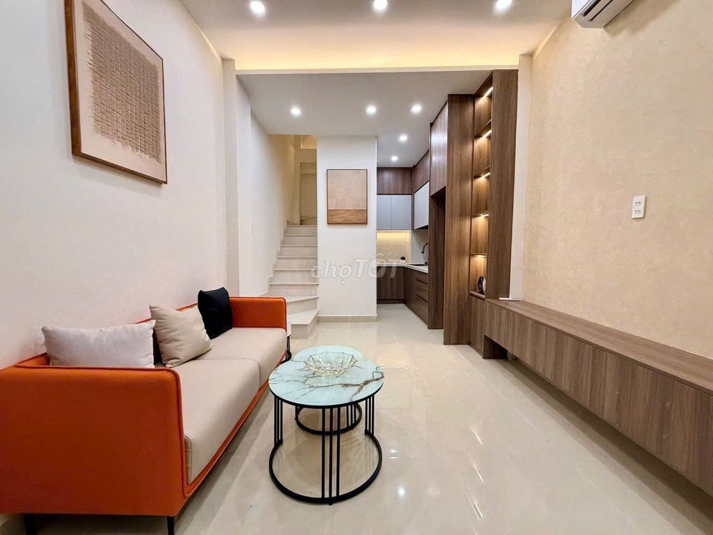 Rent · 2 bd · 23 м² · Quận Bình Thạnh, ул. Đường Thanh Đa