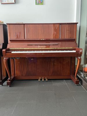 Piano Yamaha W106B Silent giảm 20tr.