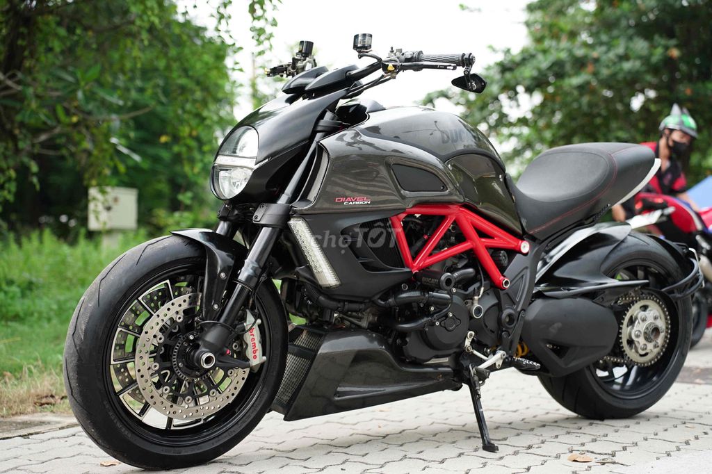 😍❎ DUCATI DIAVEL 1200 CARBON NGON RÈ BỔ. Mua bán Xe máy tại Thành phố Thủ Đức Tp Hồ Chí Minh được đăng bởi Thi Moto Thủ Đức hình 16