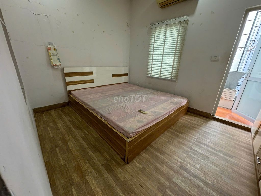 Cho thuê nhà 3 tầng ở ngõ 112 Định Công Thượng, Hoàng Mai 9.5tr. Cho thuê nhà ở tại Quận Hoàng Mai Hà Nội được đăng bởi La Viết Toàn hình 2