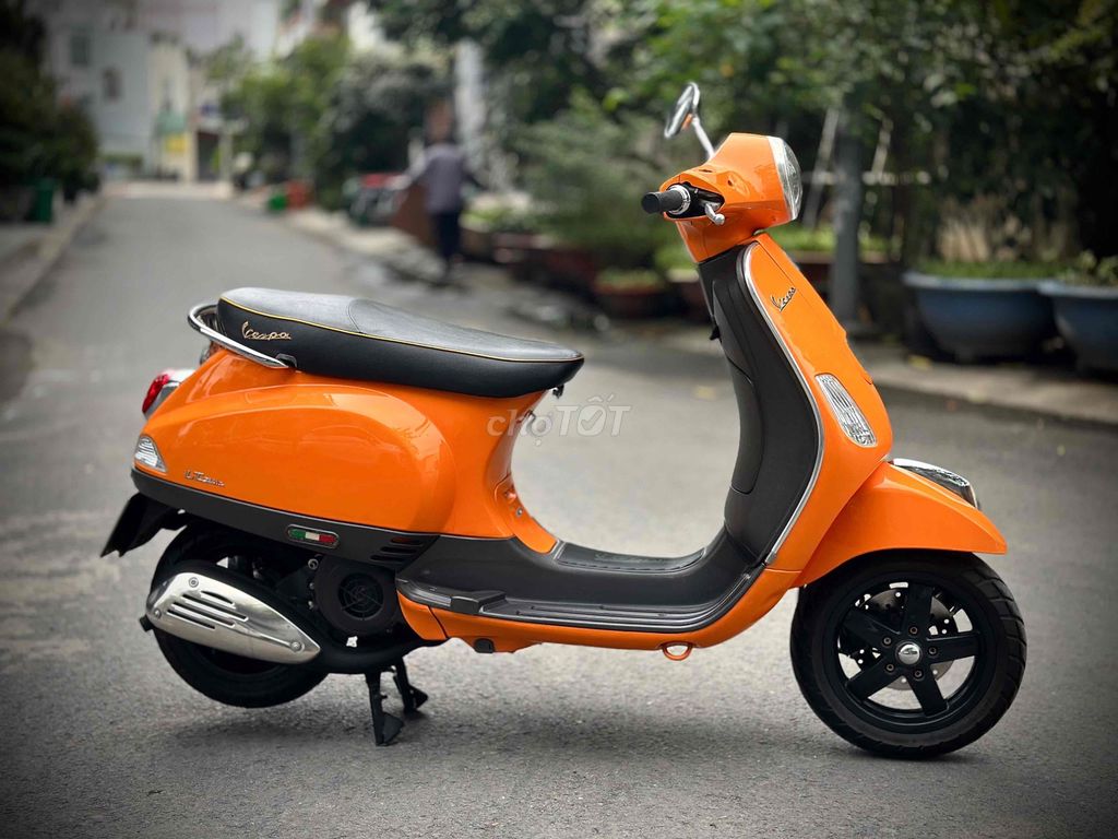 Piaggio Vespa LT3vie Fi Phun Xăng Cam. Mua bán Xe máy tại Quận Gò Vấp Tp Hồ Chí Minh được đăng bởi Xe Máy Hiệp Phát hình 11