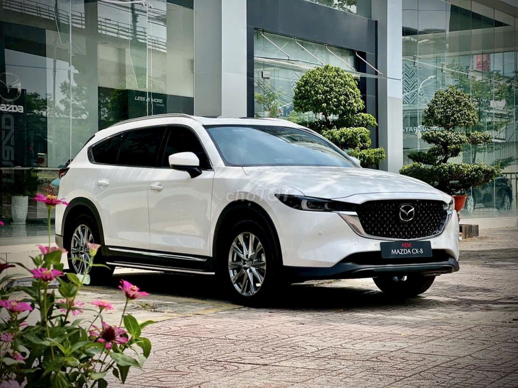 Mazda CX-8 2.5 Premium Trắng Vin 2024 mới 100%. Mua bán Ô tô tại Thành phố Thủ Đức Tp Hồ Chí Minh được đăng bởi KIA Thảo Điền hình 1
