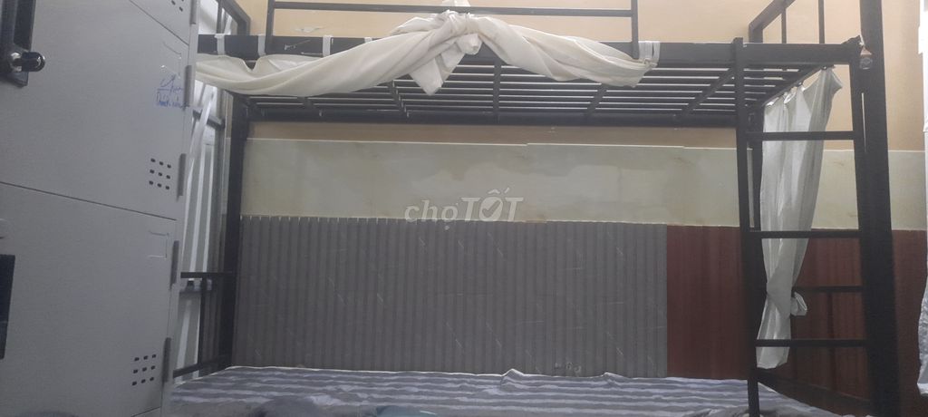 Giường tầng. Mua bán Giường, chăn ga gối nệm tại Quận 12 Tp Hồ Chí Minh được đăng bởi Hữu Phúc 1994 hình 2