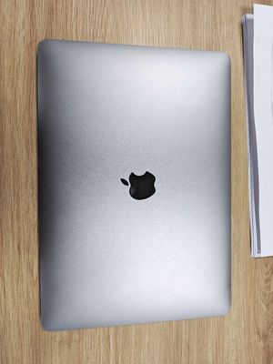 Macbook air M1 hiện trạng như ảnh. Mua bán Laptop tại Quận 10 Tp Hồ Chí Minh được đăng bởi Nguyễn Đức Duy