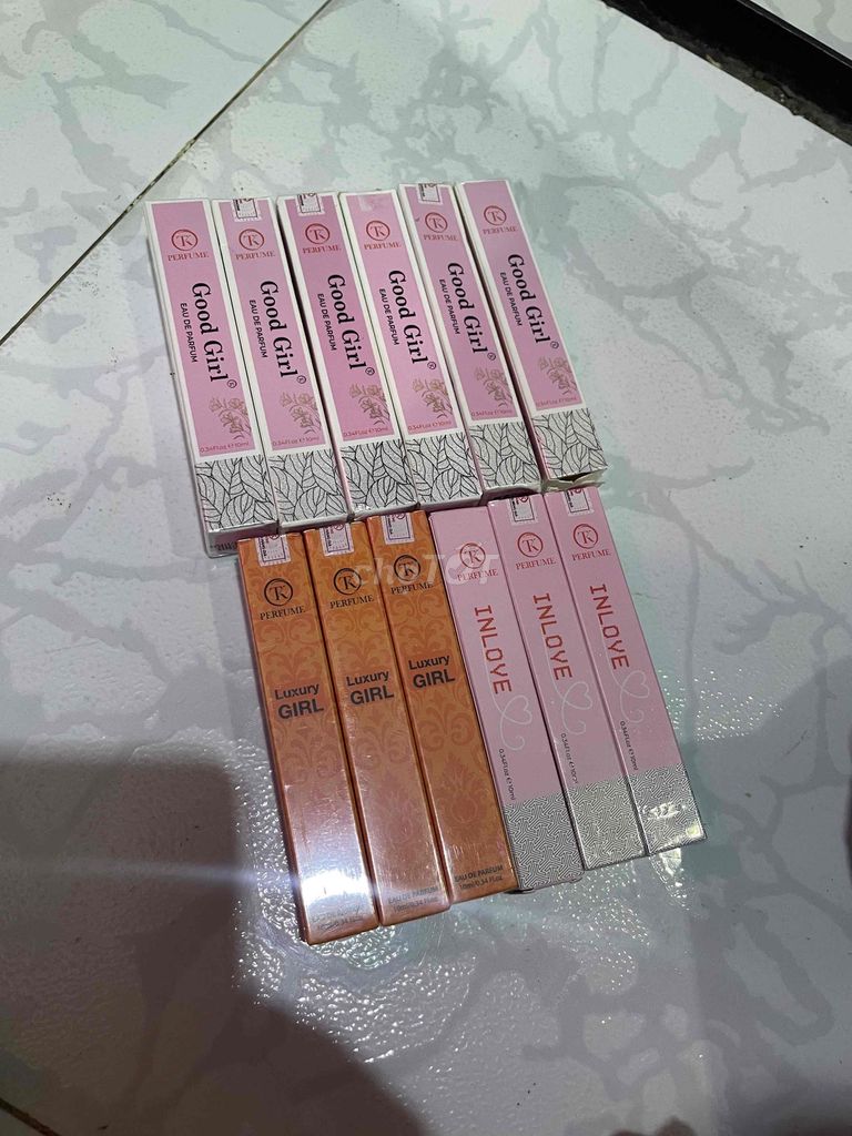 Nước hoa Good Girl Nữ Hồng 10ml. Mua bán Nước hoa tại Quận 6 Tp Hồ Chí Minh được đăng bởi Phan Tiến hình 1