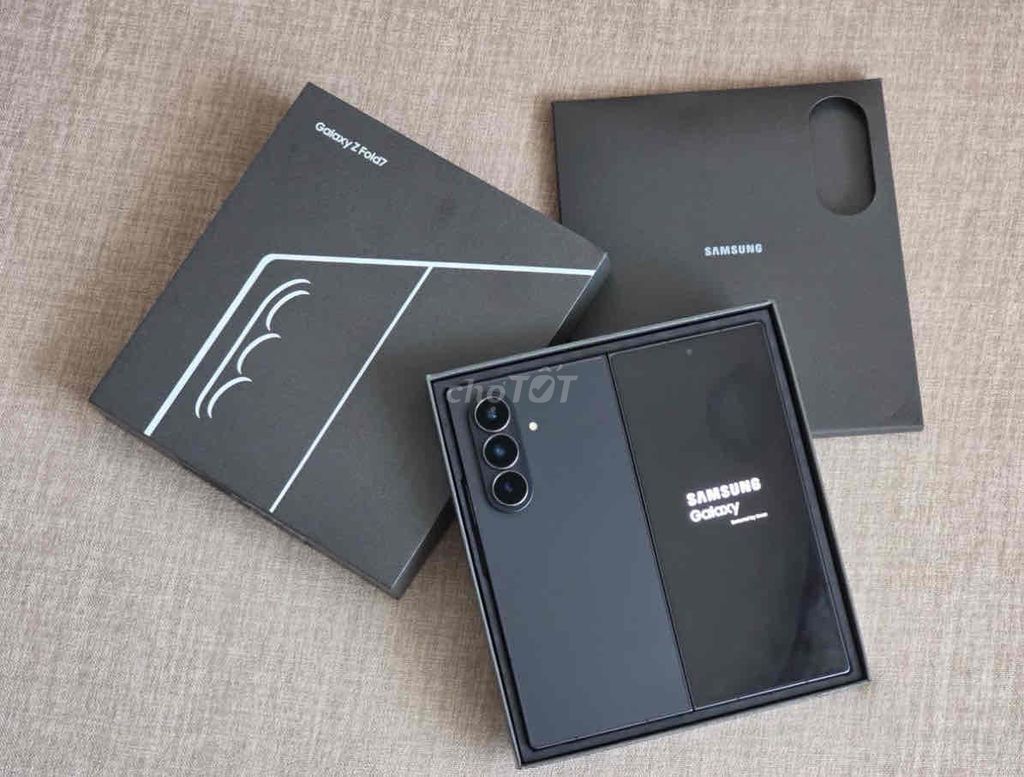 Samsung Galaxy Z Fold7 256GB Đen Mỹ. Mua bán Điện thoại tại Quận 3 Tp Hồ Chí Minh được đăng bởi Nam Á Mobile hình 1