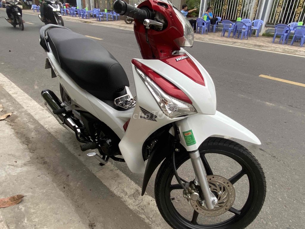 future Fi dk 2015 bs 67 an giana. Mua bán Xe máy tại Huyện Chợ Mới An Giang được đăng bởi Cửa hàng xe gắn máy Minh Thuận hình 4