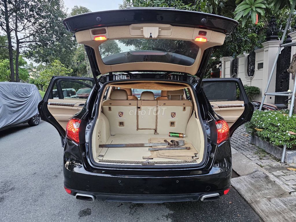 Porsche Cayenne 2014 - 90000 km. Mua bán Ô tô tại Quận 7 Tp Hồ Chí Minh được đăng bởi Trần Bảo hình 10