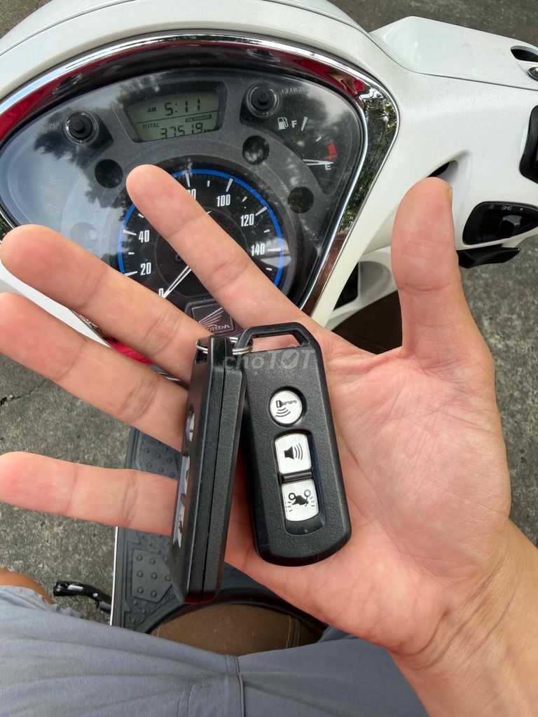 HT GÓP ĐẬU💯Sh Mode BSTP 9Chủ Xe Đẹp Ít Đi Bán🚘. Mua bán Xe máy tại Quận Tân Bình Tp Hồ Chí Minh được đăng bởi CươngCương hình 8