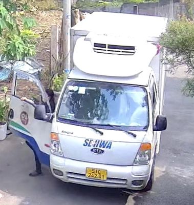 Kia Bongo 2006 1 tấn. Mua bán Xe tải, xe ben tại Thành phố Thủ Đức Tp Hồ Chí Minh được đăng bởi THU NGUYEN THI LE