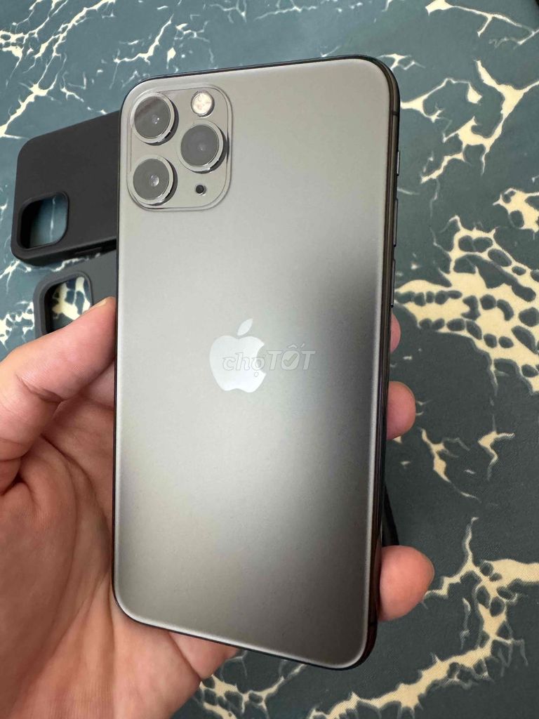 Apple iPhone 11 Pro 256GB Đen VN/A 82%. Mua bán Điện thoại tại Thành phố Biên Hòa Đồng Nai được đăng bởi Bao Phung hình 1