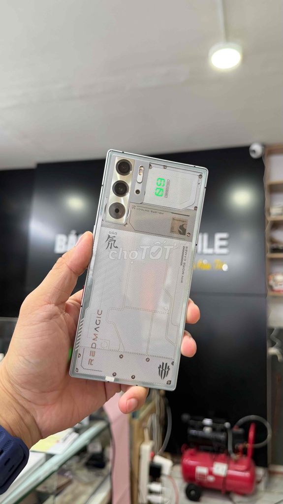 REDMAGIC 9 Pro 12GB/256GB Trắng. Mua bán Điện thoại tại Quận Bình Thạnh Tp Hồ Chí Minh được đăng bởi Phan Việt hình 1