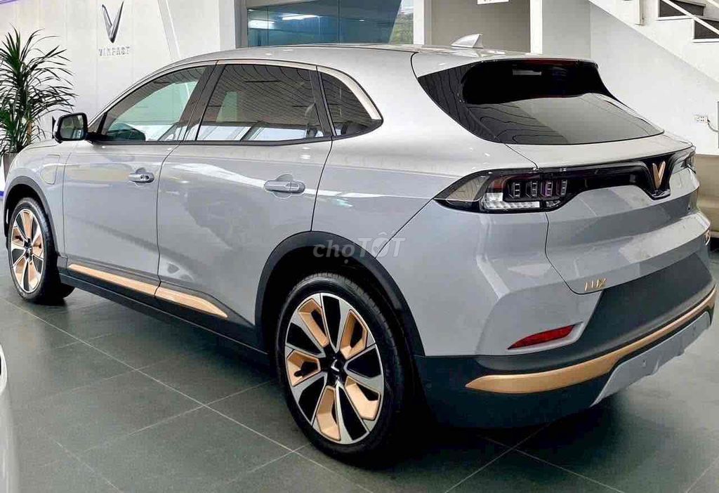 VF8 150TR NHẬN XE-LÃI 3NĂM 7.8%-BAO HS KHÓ. Mua bán Ô tô tại Thành phố Cà Mau Cà Mau được đăng bởi KỲ hình 4