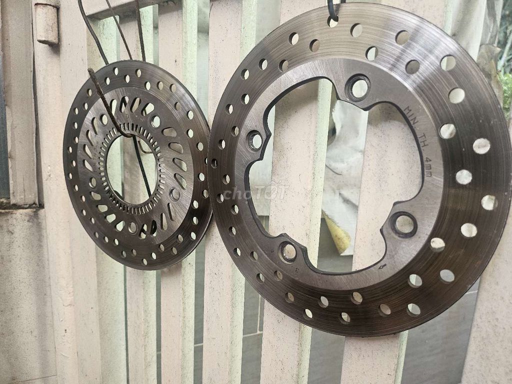 Cặp đĩa zin trước sau PCX 160 2024 tháo xe mới 95%. Mua bán Phụ tùng xe tại Quận 1 Tp Hồ Chí Minh được đăng bởi KIM Merchant hình 3