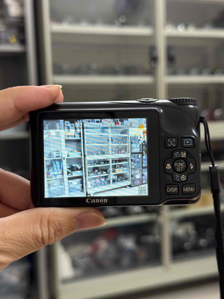 Máy Ảnh Digicam Canon A2200. Mua bán Máy ảnh, Máy quay tại Quận Cầu Giấy Hà Nội được đăng bởi Vũ Tiệp Camera hình 2
