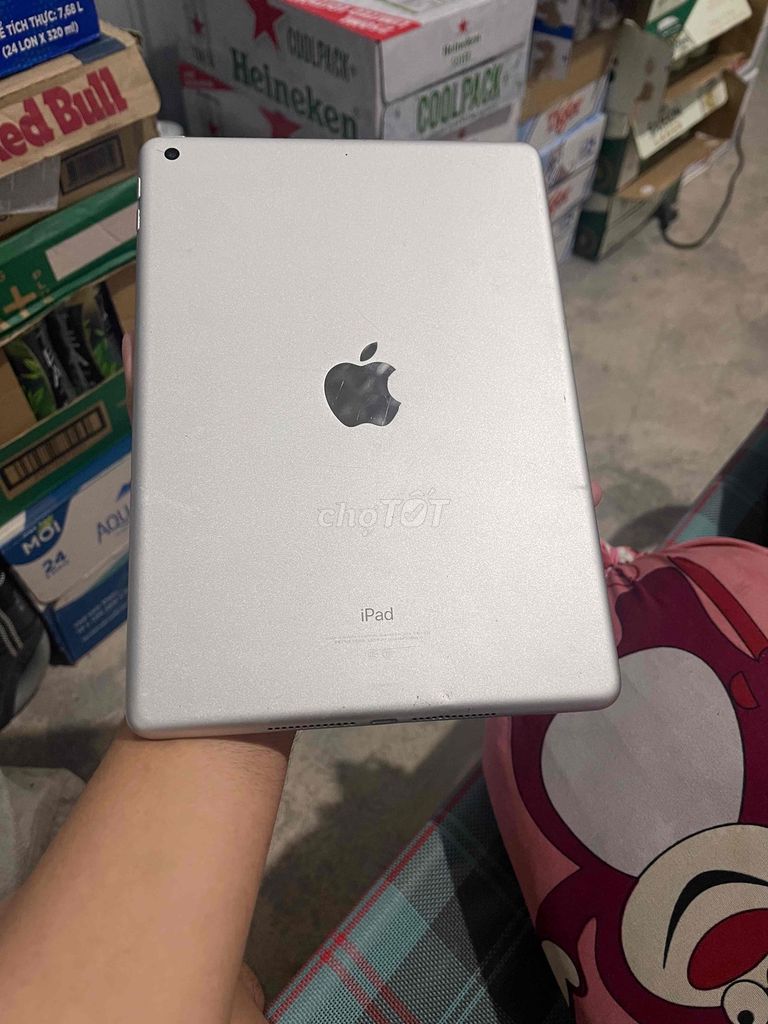 ipad gen 5 128gb. Mua bán Máy tính bảng tại Huyện Nhơn Trạch Đồng Nai được đăng bởi Dinh Phan hình 1