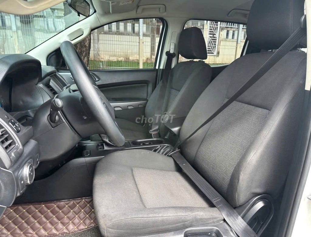 Ford Ranger 2020 XLS 2.2L 4x2 AT. Mua bán Ô tô tại Thành phố Thủ Dầu Một Bình Dương được đăng bởi CHỢ Ô TÔ AN SƯƠNG hình 9