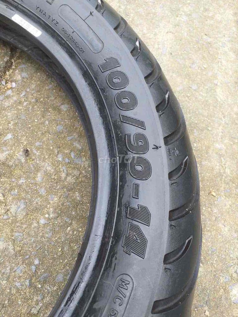 Lốp xe máy Michelin SH Mode 100/90-14 Đen. Mua bán Phụ tùng xe tại Quận Gò Vấp Tp Hồ Chí Minh được đăng bởi le ngoc duc hình 7