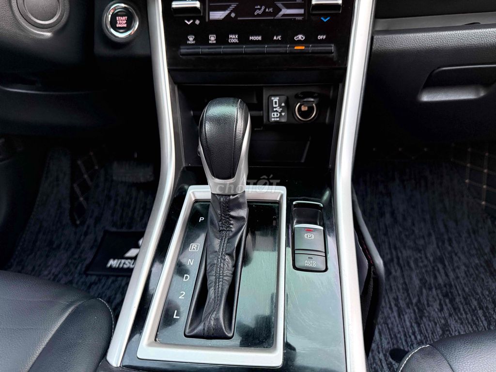 Xpander 2024 Premium. Mua bán Ô tô tại Quận Hoàng Mai Hà Nội được đăng bởi Dong Doanh hình 14