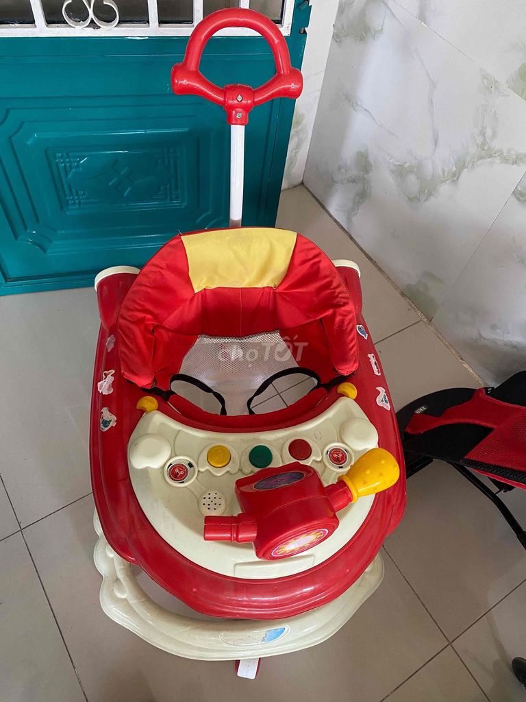 Xe tập đi nhựa Đỏ. Mua bán Mẹ và bé tại Thành phố Biên Hòa Đồng Nai được đăng bởi Huỳnh Như hình 1